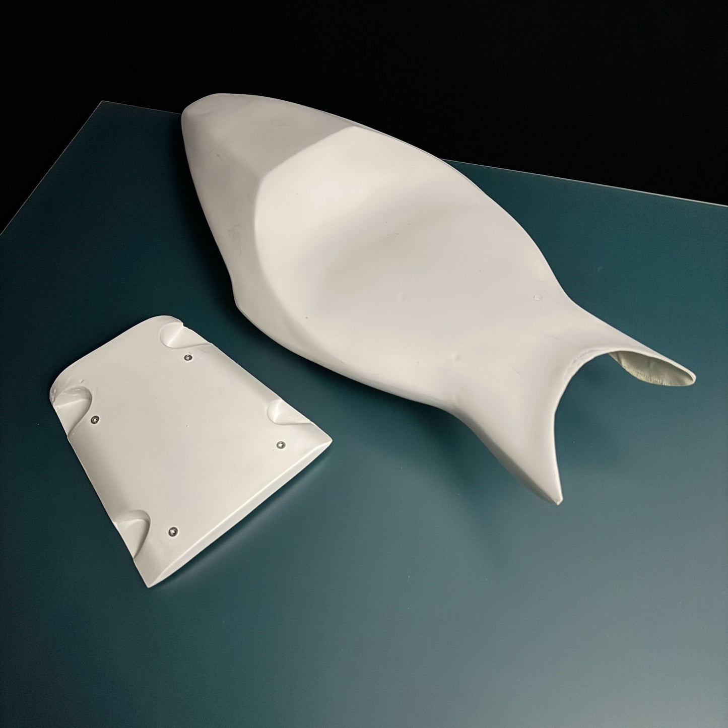 OEM TRIUMPH Heckverkleidung