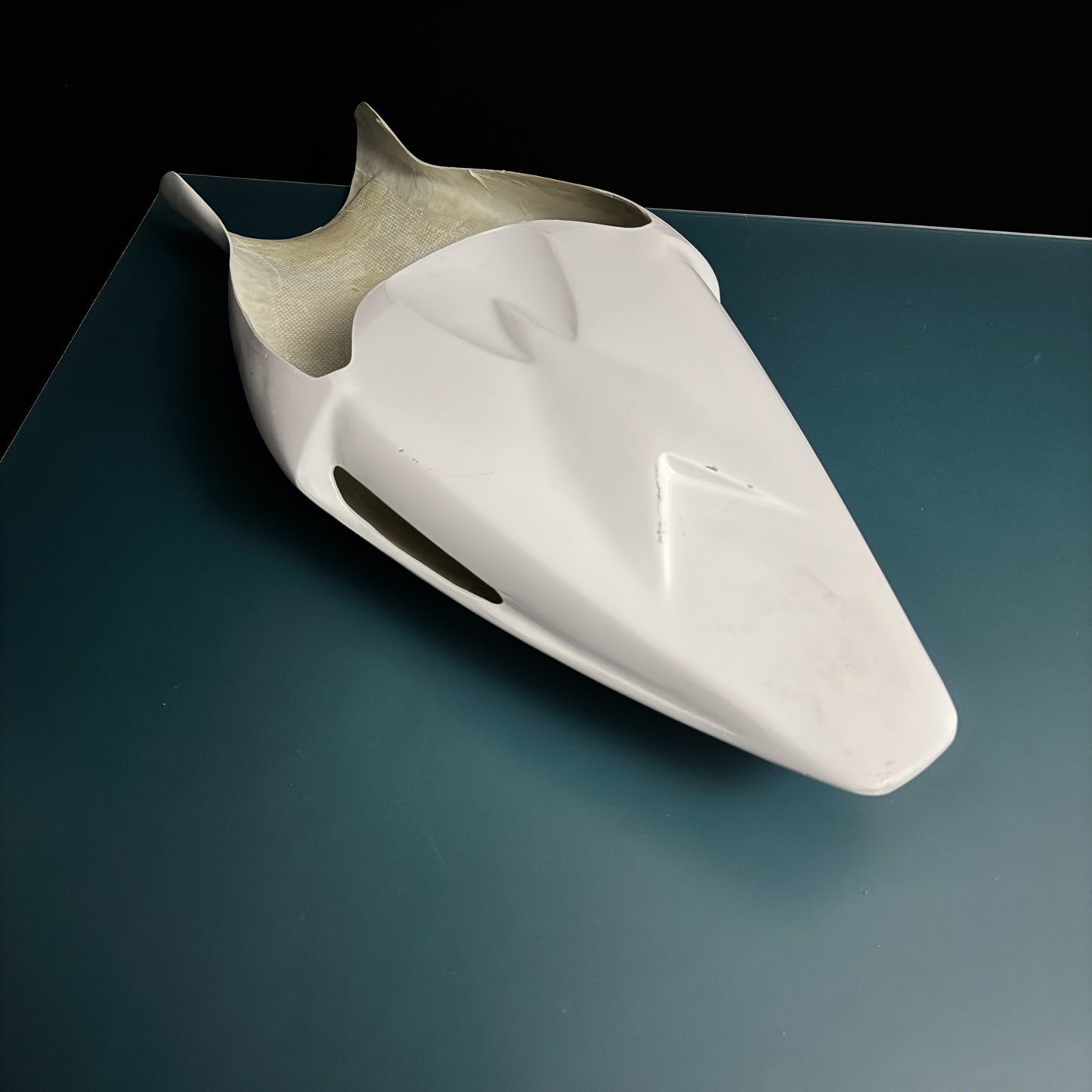 OEM TRIUMPH Heckverkleidung