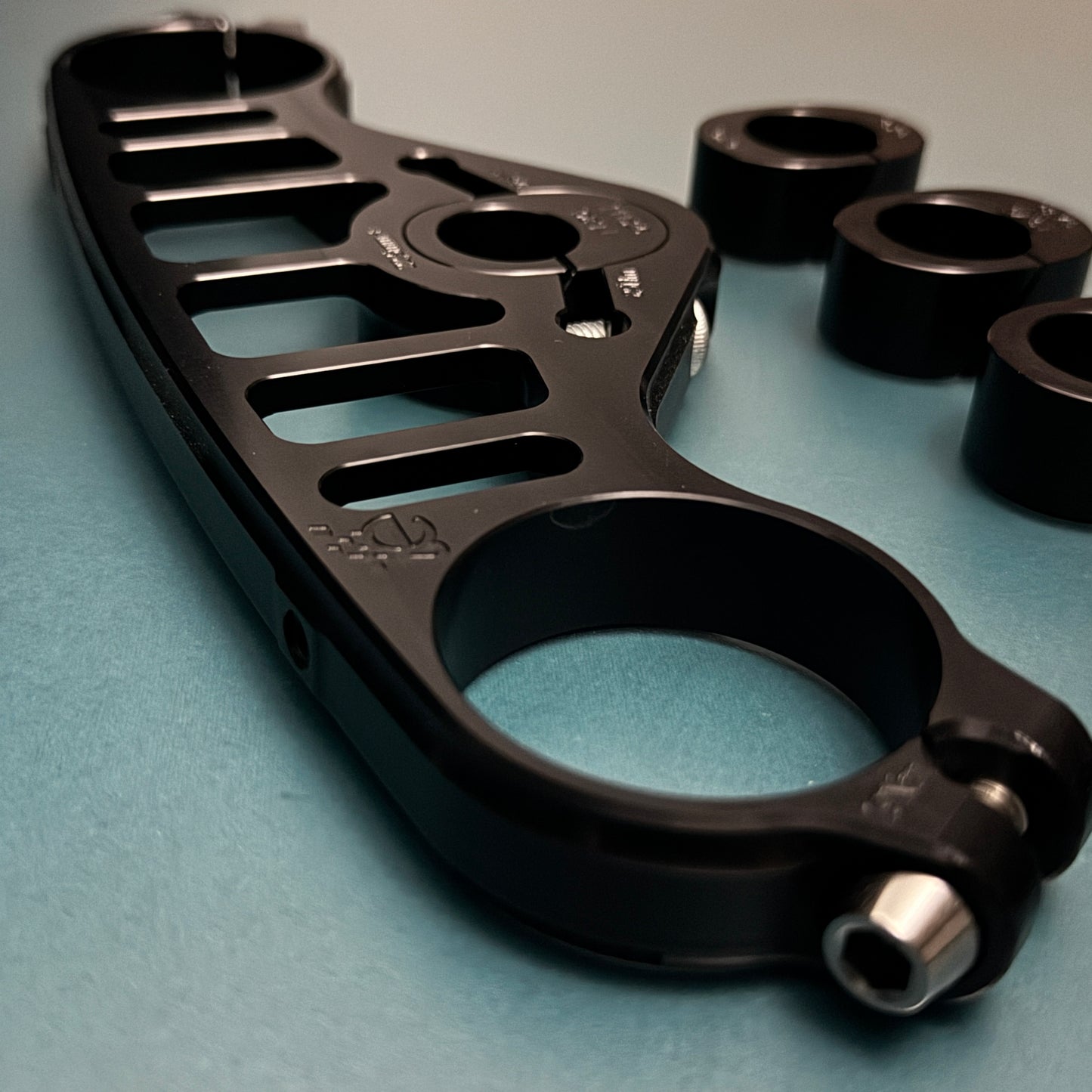 Racing adjustable Triple Clamp Kit (gen 2)