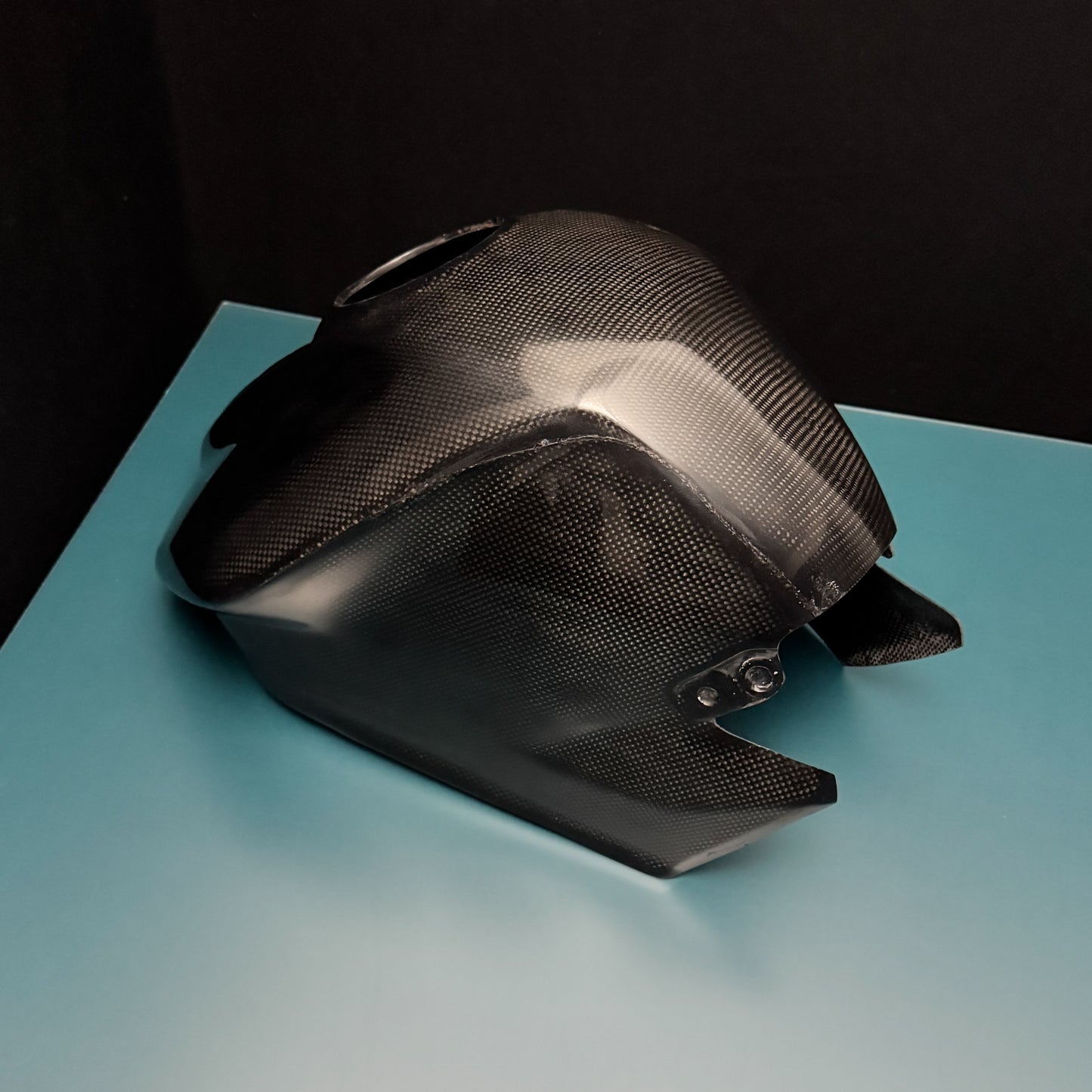 #m2s CARBON Tankverkleidung / 2023+